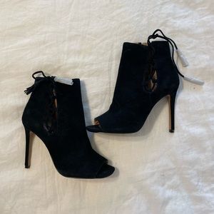 Steve Madden boots with pointy heel, size 8, NBW